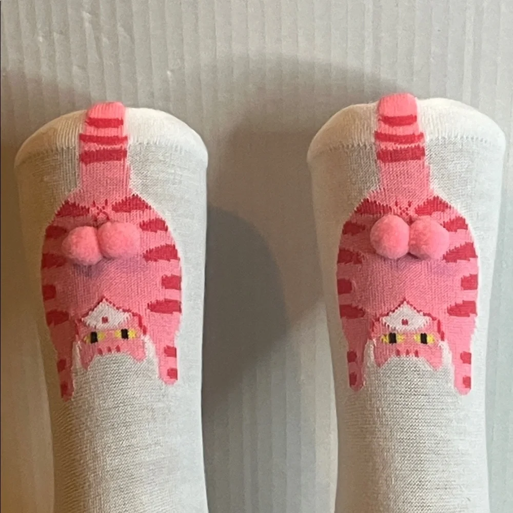 Pink Cat Design Women's Socks (White)